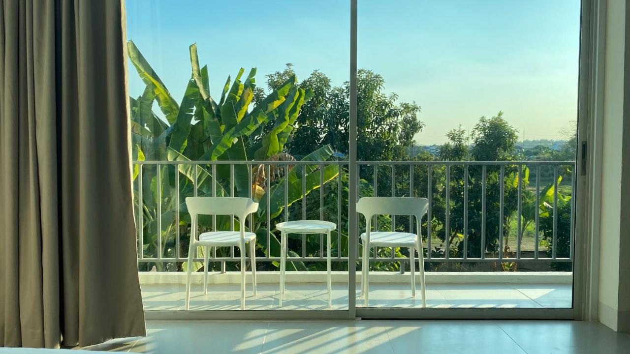Baan Thammada Bed & Breakfast Нан Екстериор снимка